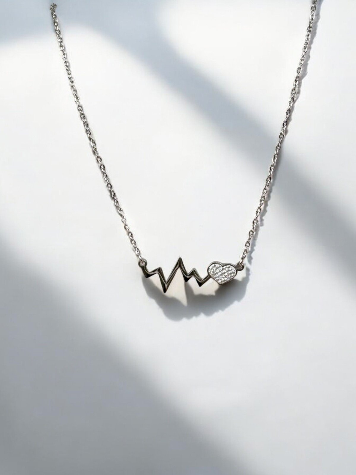 Collar latido corazón + envío gratis
