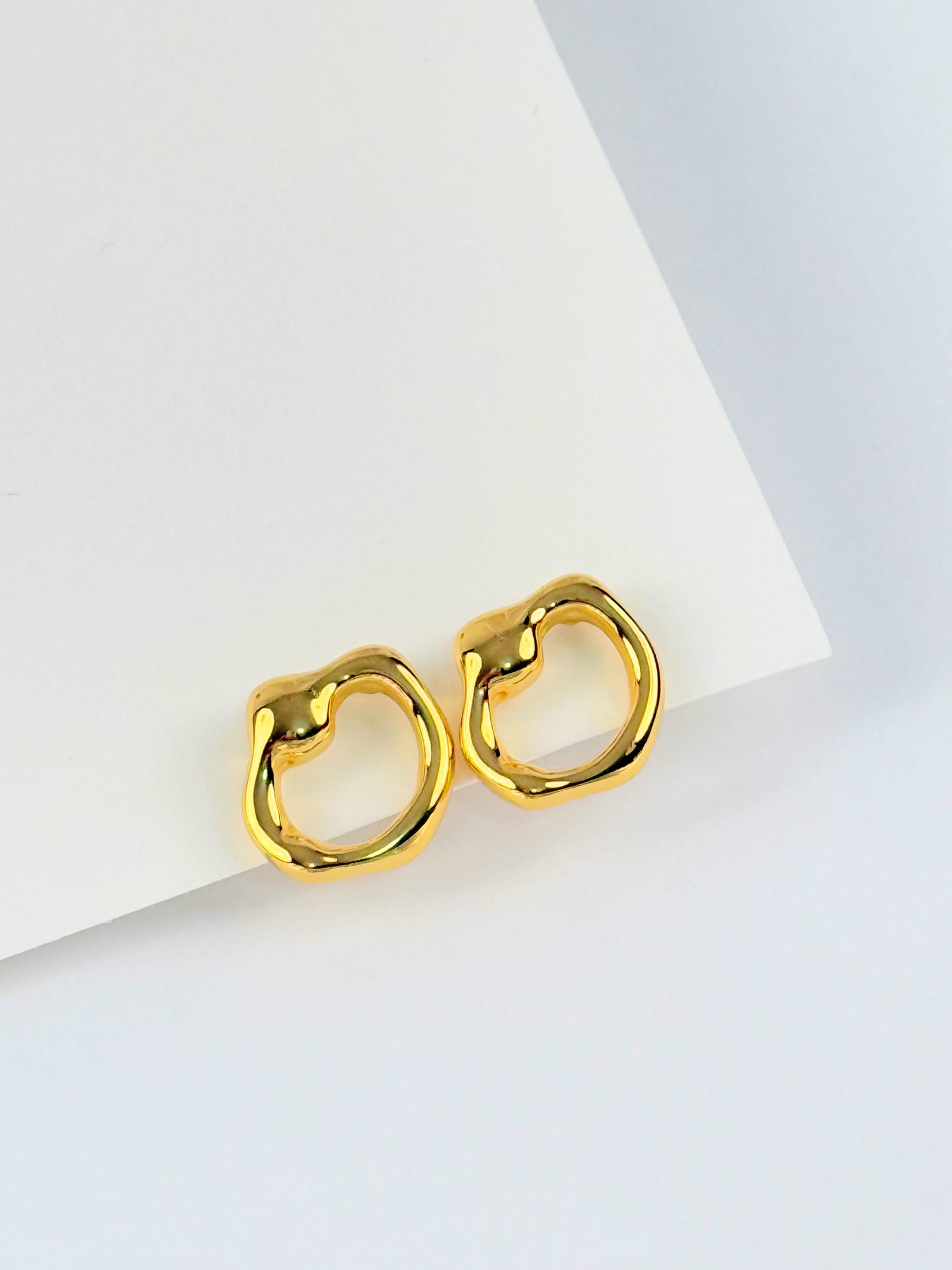 Pendientes Abstractos Dorados